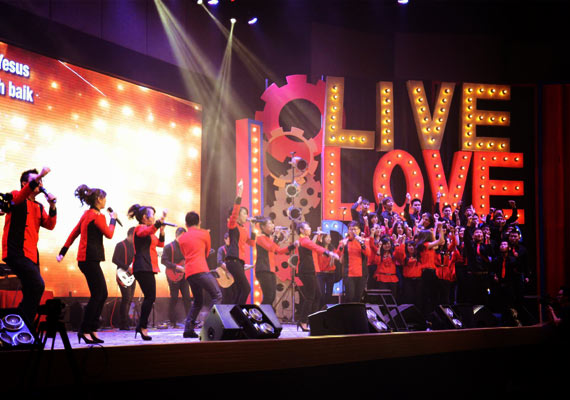 YOUTH CHRISTMAS CELEBRATION 2012